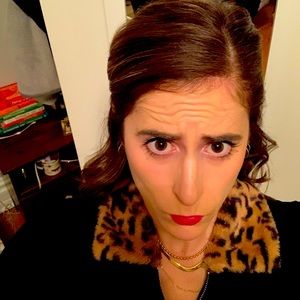 Meet your Posher, Emily